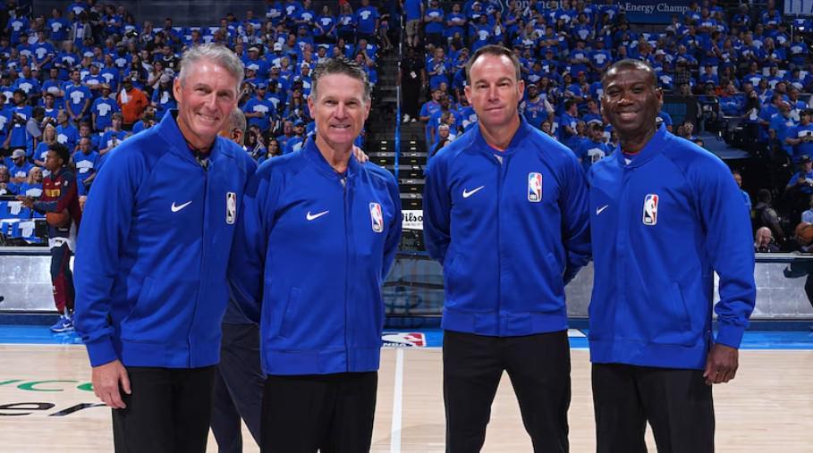 开云登录网址入口-美媒：新赛季教练挑战出界球将由回放中心复核，无需当值裁判观看